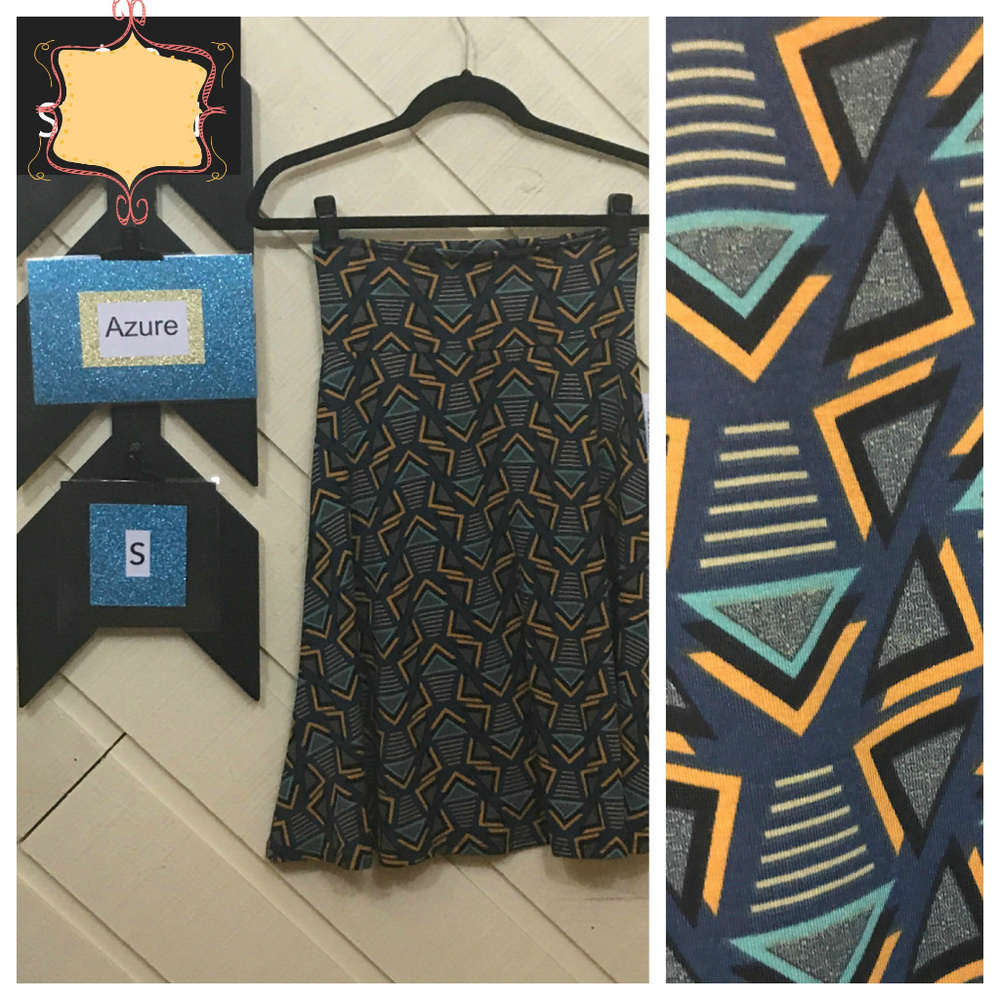 ❤️4 for $30❤️ NWT LuLaRoe Small Azure Skirt